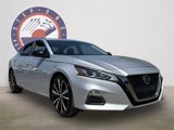 Used 2020 Nissan Altima 2.5 SR w/ Premium Package image 2