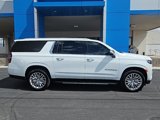 Used 2023 Chevrolet Suburban Premier image 2