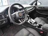 Certified 2023 Porsche Macan image 4