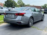 Used 2023 Nissan Altima 2.5 SV image 3