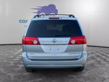 Used 2010 Toyota Sienna LE image 3