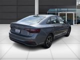 Used 2022 Volkswagen Jetta Sport image 2