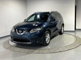 Used 2016 Nissan Rogue SV image 2