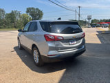 Used 2021 Chevrolet Equinox LT image 3