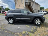 Used 2011 Jeep Grand Cherokee Laredo image 2