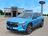 Used 2025 Chevrolet Trax RS w/ Driver Confidence Package image 2