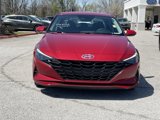 Used 2023 Hyundai Elantra SEL image 2