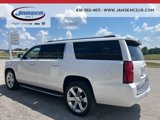 Used 2018 Chevrolet Suburban Premier image 4