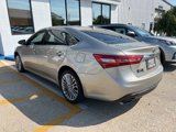 Used 2018 Toyota Avalon Limited image 3