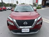 Used 2022 Nissan Rogue SV image 2