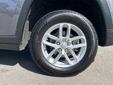 Certified 2024 Jeep Grand Cherokee Laredo X image 2