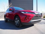 Used 2023 Toyota Venza LE image 2