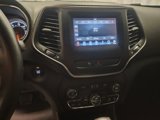Used 2019 Jeep Cherokee Latitude Plus w/ Comfort/Convenience Group image 3