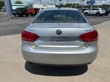 Used 2015 Volkswagen Passat 1.8T SE image 4