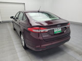 Used 2017 Ford Fusion SE image 5