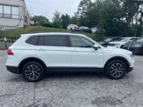 Used 2021 Volkswagen Tiguan SE image 5