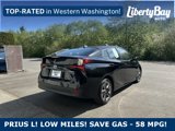 Used 2021 Toyota Prius XLE image 6