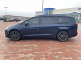 Used 2018 Chrysler Pacifica Touring Plus w/ S Appearance Package image 2