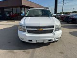 Used 2011 Chevrolet Avalanche LS w/ Convenience Package image 2