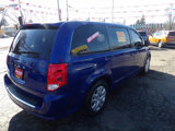 Used 2018 Dodge Grand Caravan SE image 3