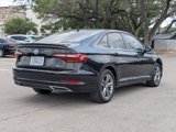 Used 2019 Volkswagen Jetta R-Line image 3