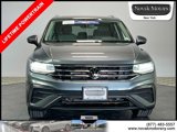 Used 2022 Volkswagen Tiguan SE image 2