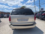 Used 2006 Dodge Grand Caravan SXT image 6