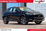 Used 2018 INFINITI QX30 Premium image 1