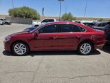 Used 2018 Volkswagen Passat 2.0T SE w/ SE Lighting Package image 3