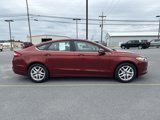 Used 2014 Ford Fusion SE image 2