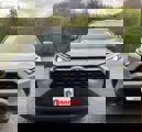 Used 2022 Toyota RAV4 XLE w/ Convenience Package image 2