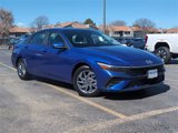 Used 2024 Hyundai Elantra SEL image 2
