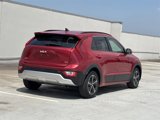 Used 2023 Kia Niro EX image 4