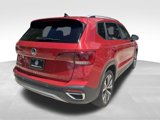 Certified 2023 Volkswagen Taos SE w/ Panoramic Sunroof Package image 3