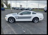 Used 2006 Ford Mustang GT image 3