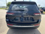 Used 2023 Jeep Grand Cherokee Limited image 6