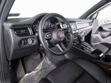 Used 2024 Porsche Macan image 4