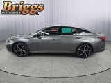 Used 2023 Nissan Altima 2.5 SR image 2