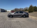 Used 2023 Toyota Camry SE image 3