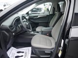 Used 2022 Ford Escape SE w/ SE Sport Appearance Package image 2