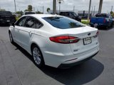 Used 2019 Ford Fusion SE image 3
