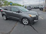 Used 2015 Ford Escape SE image 2