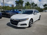 Used 2018 Honda Accord Touring image 2