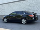 Used 2014 Nissan Altima 2.5 SV image 2