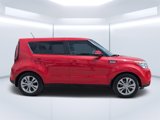 Used 2016 Kia Soul ! w/ Premium Package image 2