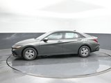 New 2025 Hyundai Elantra SE image 2