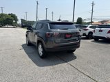 Used 2022 Jeep Compass Latitude image 3