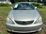 Used 2005 Toyota Camry XLE image 2