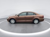 Used 2017 Volkswagen Jetta S image 5