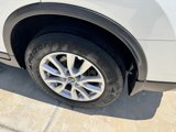 Used 2018 Nissan Rogue SV image 5